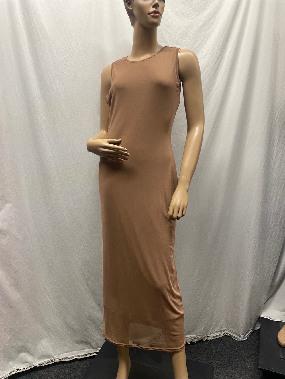 See You Monday Women's Sleeveless Netted Tan Fully Lined Bodycon Maxi Dress NWT